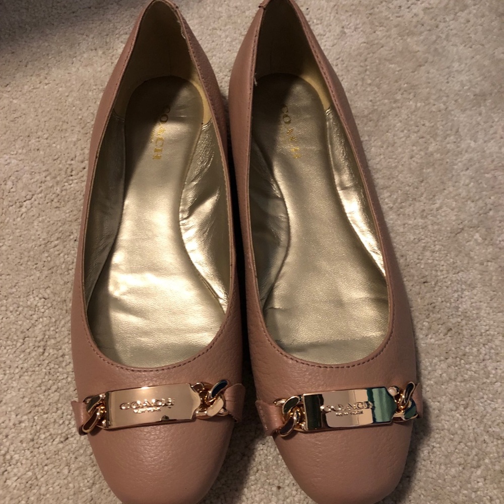 Coach flats